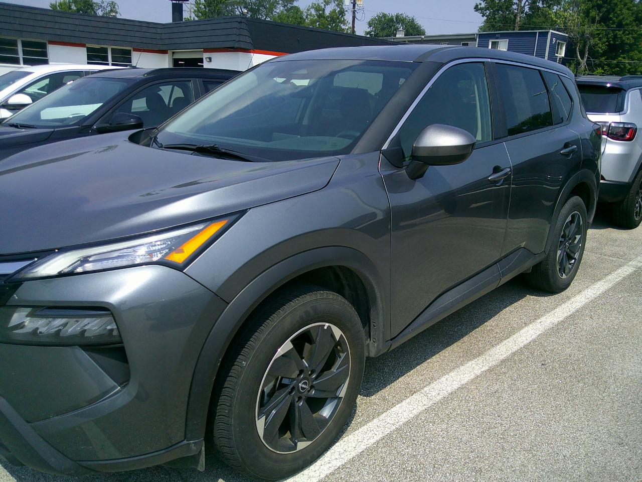 Nissan Rogue FWD SV 2025