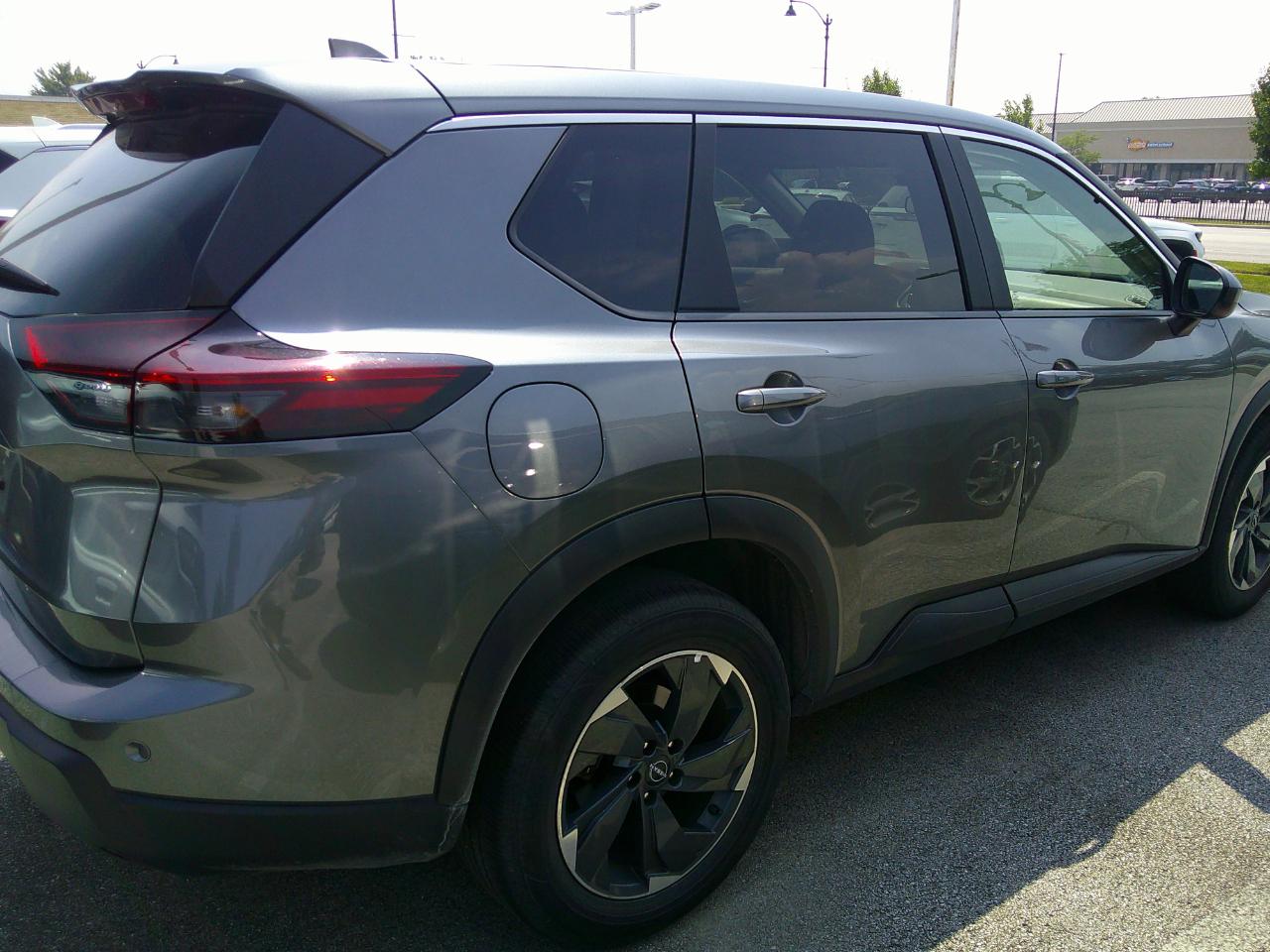 Nissan Rogue FWD SV 2025