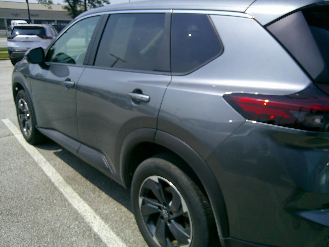 Nissan Rogue FWD SV 2025