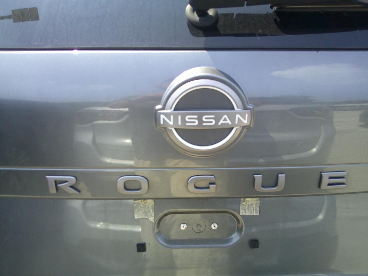 Nissan Rogue FWD SV 2025