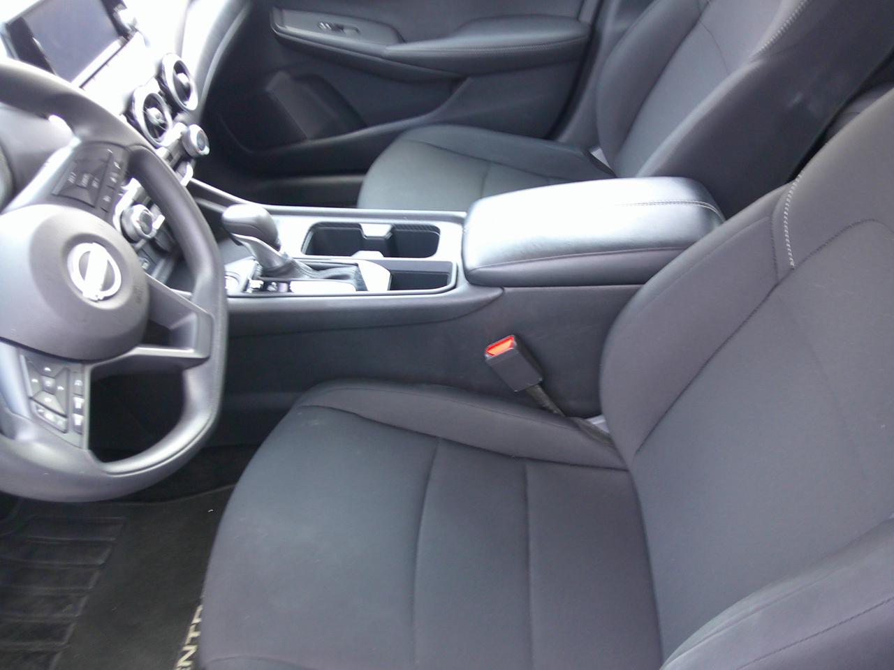 Nissan Sentra S CVT 2025