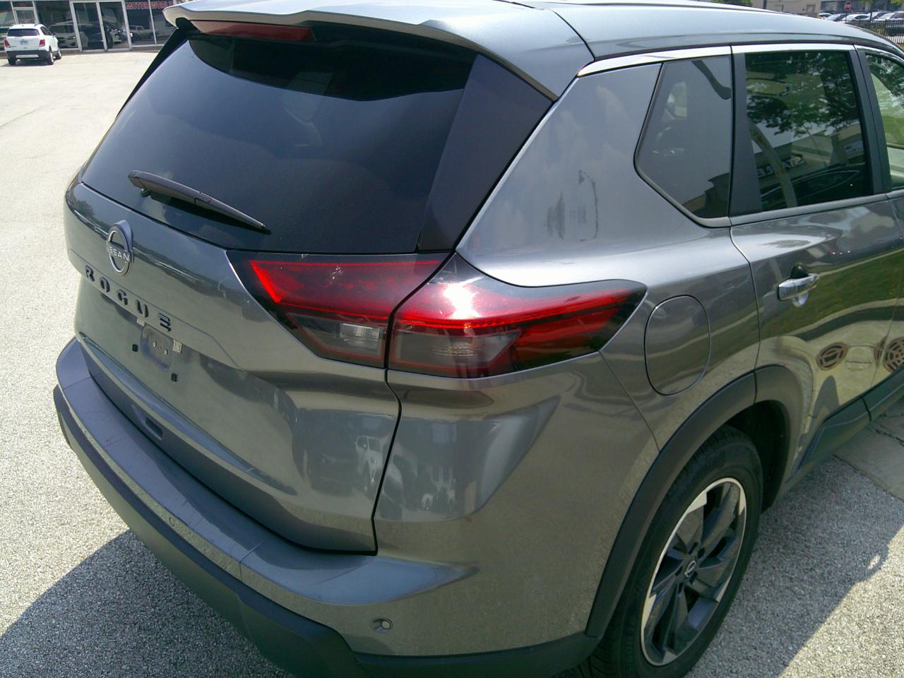 Nissan Rogue FWD SV 2025