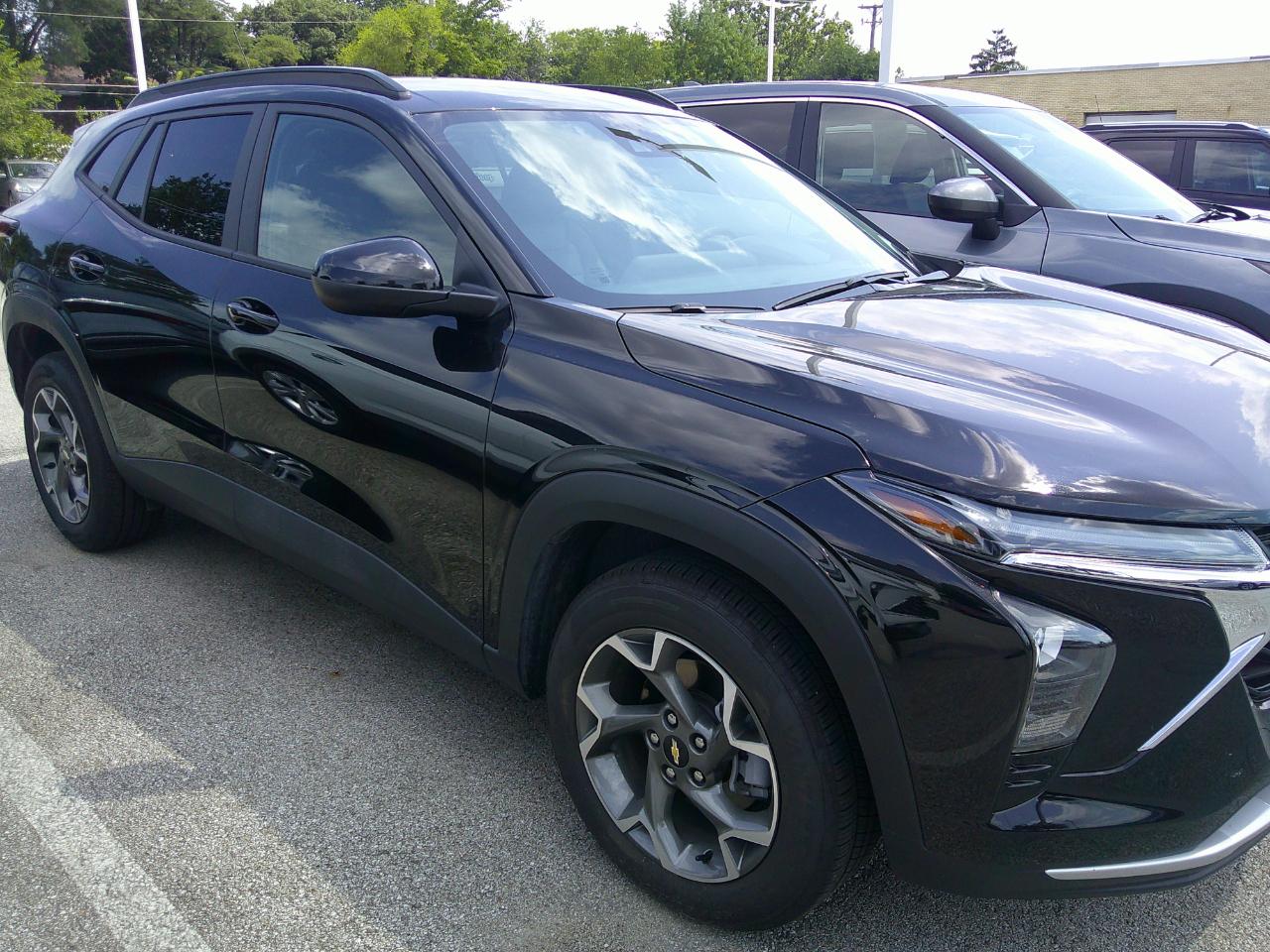2025 Chevrolet Trax FWD 4dr LT