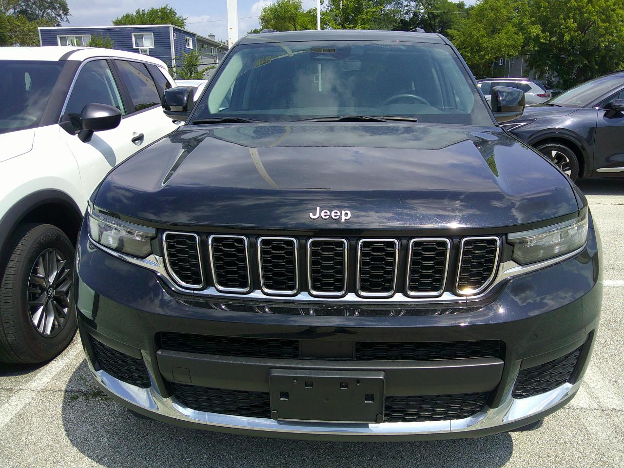 Jeep Grand Cherokee L Laredo 4x4 2023
