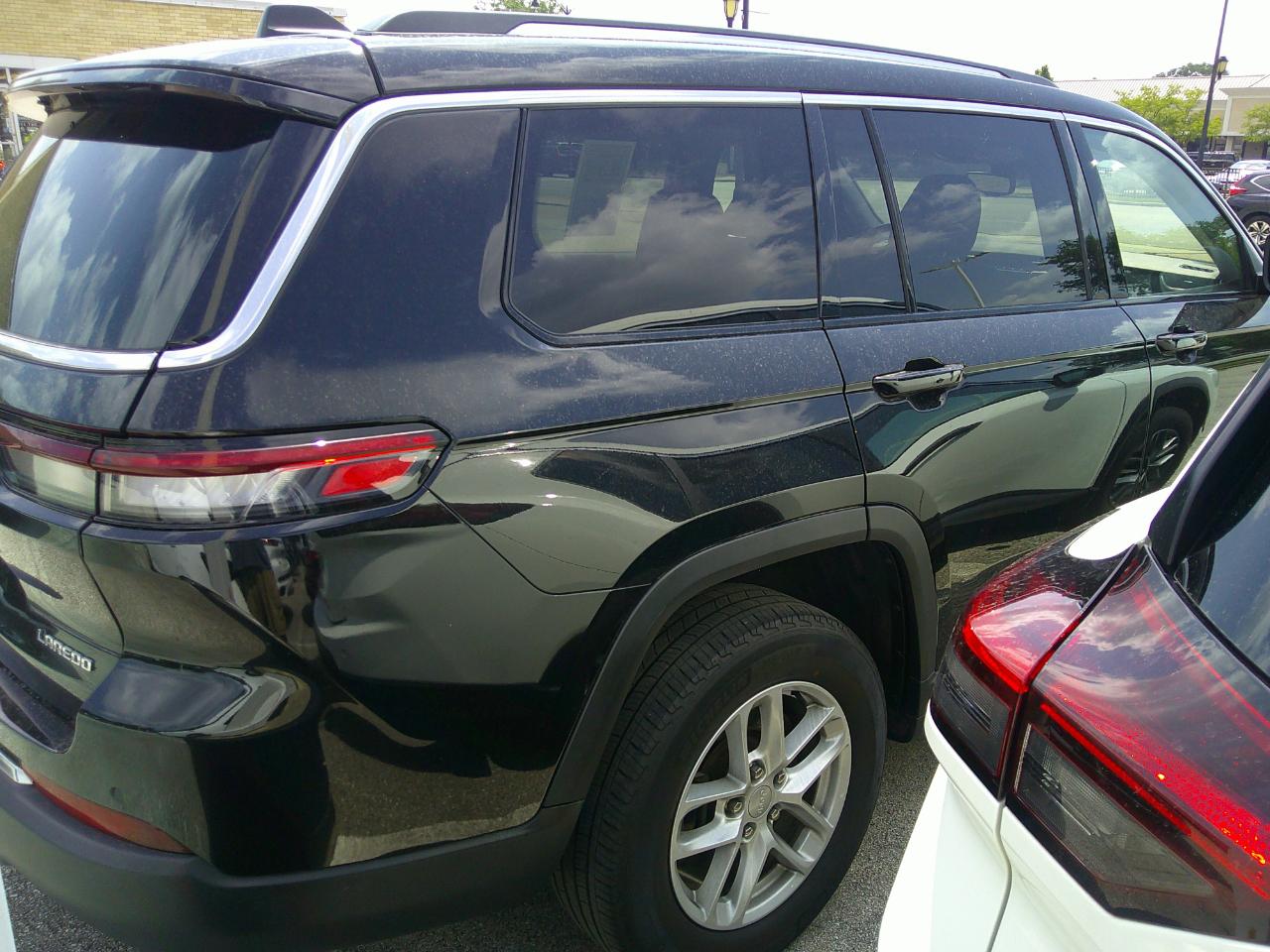 Jeep Grand Cherokee L Laredo 4x4 2023