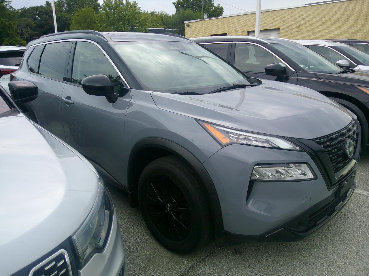 Nissan Rogue AWD SV 2023