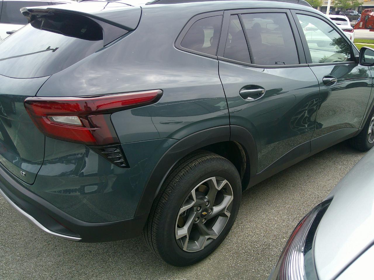 Chevrolet Trax FWD 4dr LT 2025