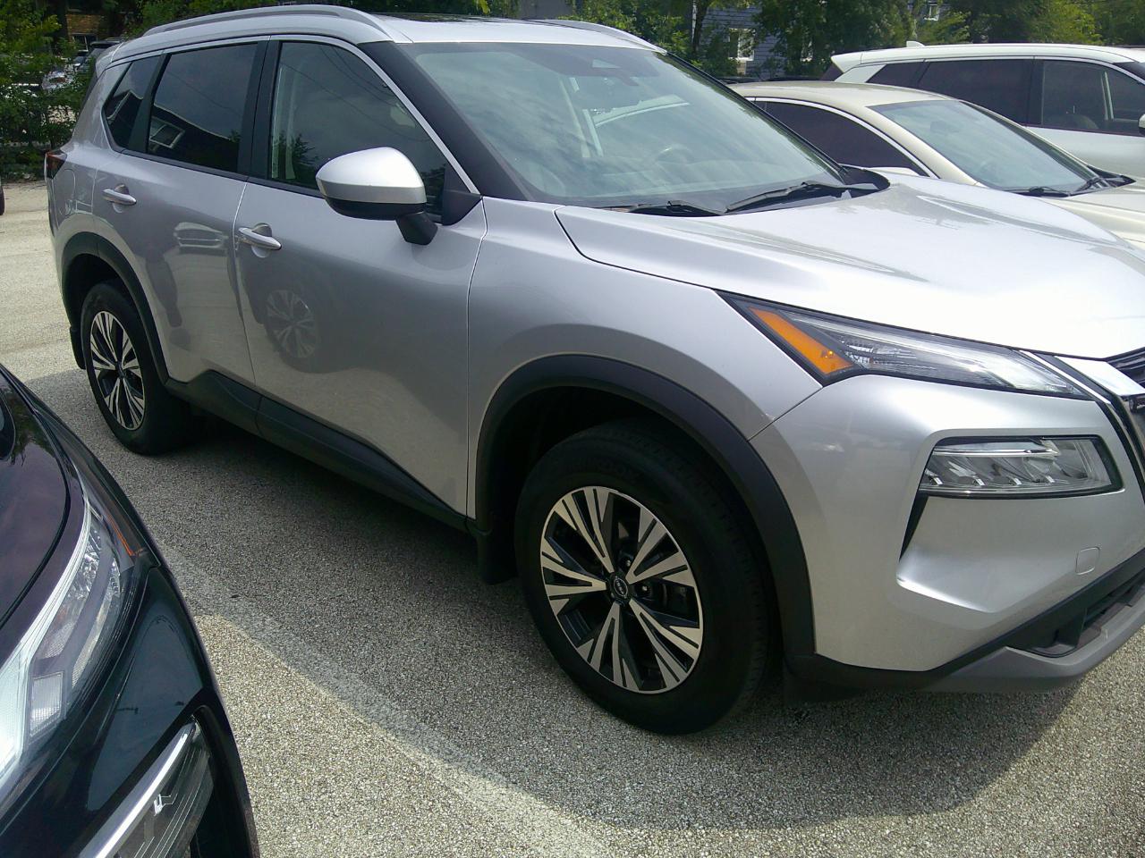 2023 Nissan Rogue AWD SV