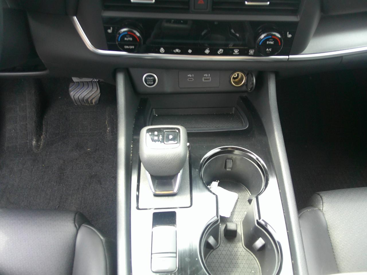 Nissan Rogue AWD SV 2023