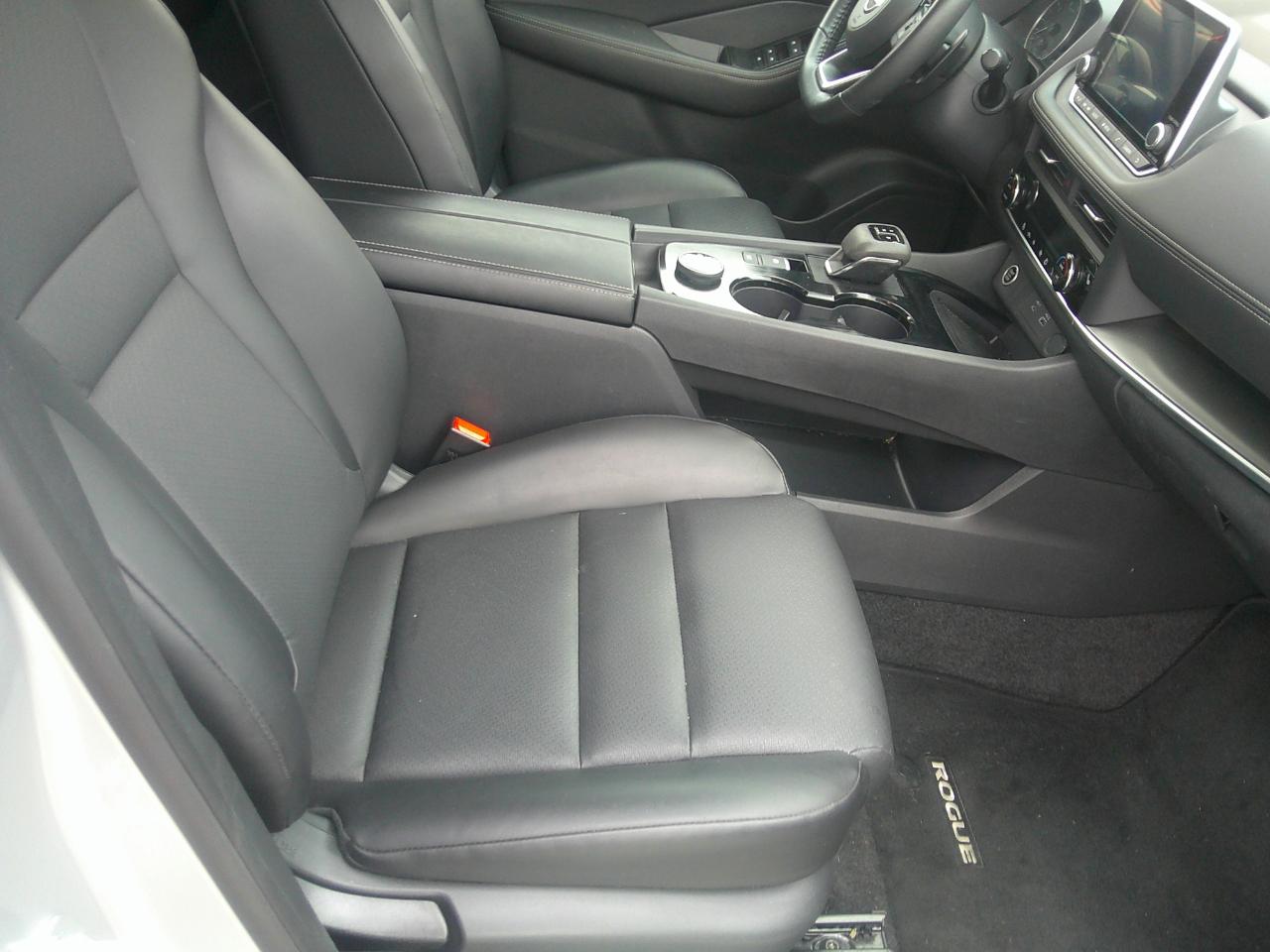 Nissan Rogue AWD SV 2023