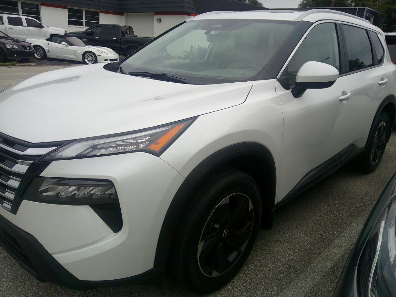 Nissan Rogue AWD SV 2025