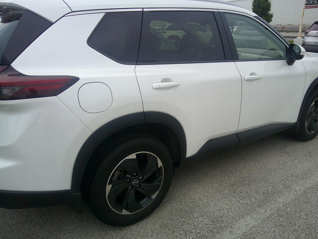 Nissan Rogue AWD SV 2025
