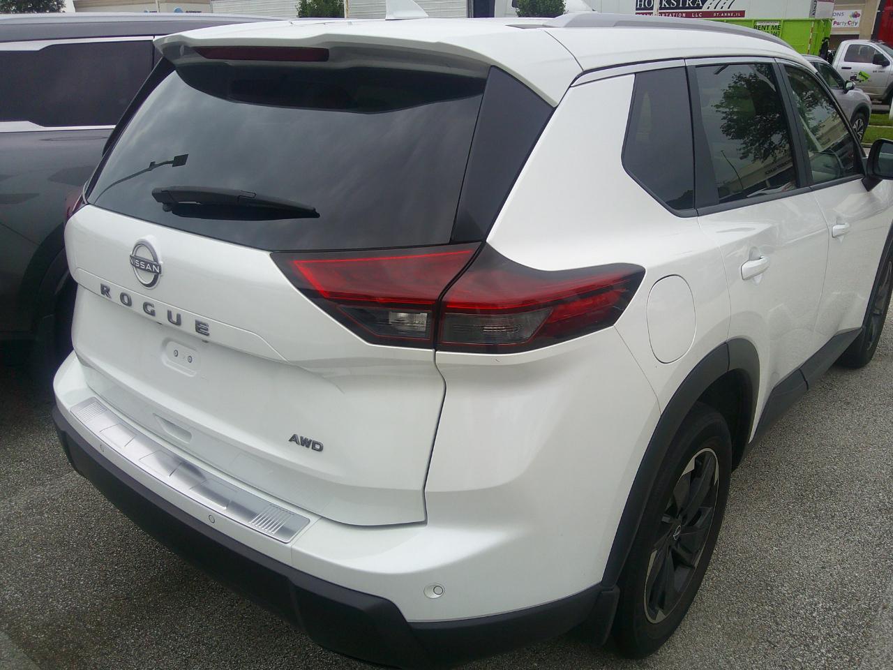 Nissan Rogue AWD SV 2025