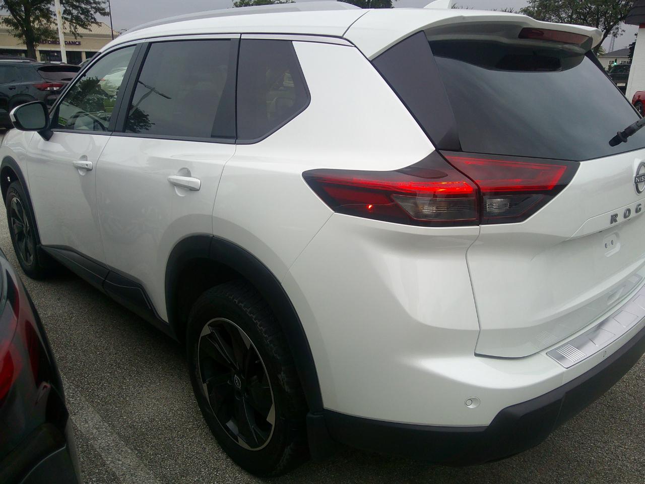 Nissan Rogue AWD SV 2025