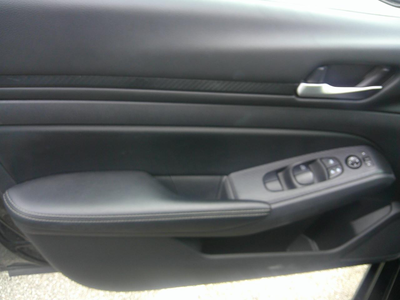Nissan Altima SV FWD 2025
