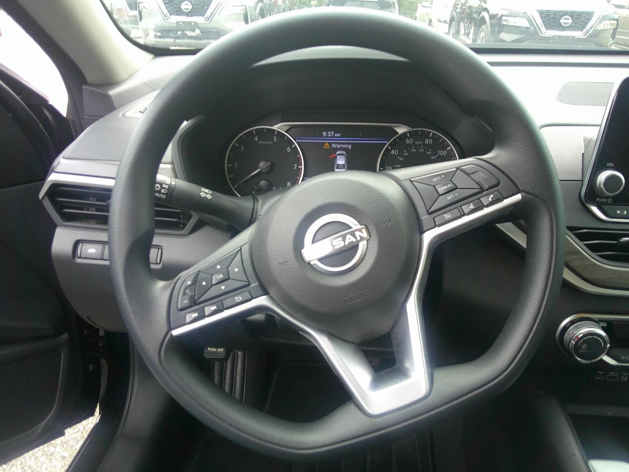 Nissan Altima SV FWD 2025