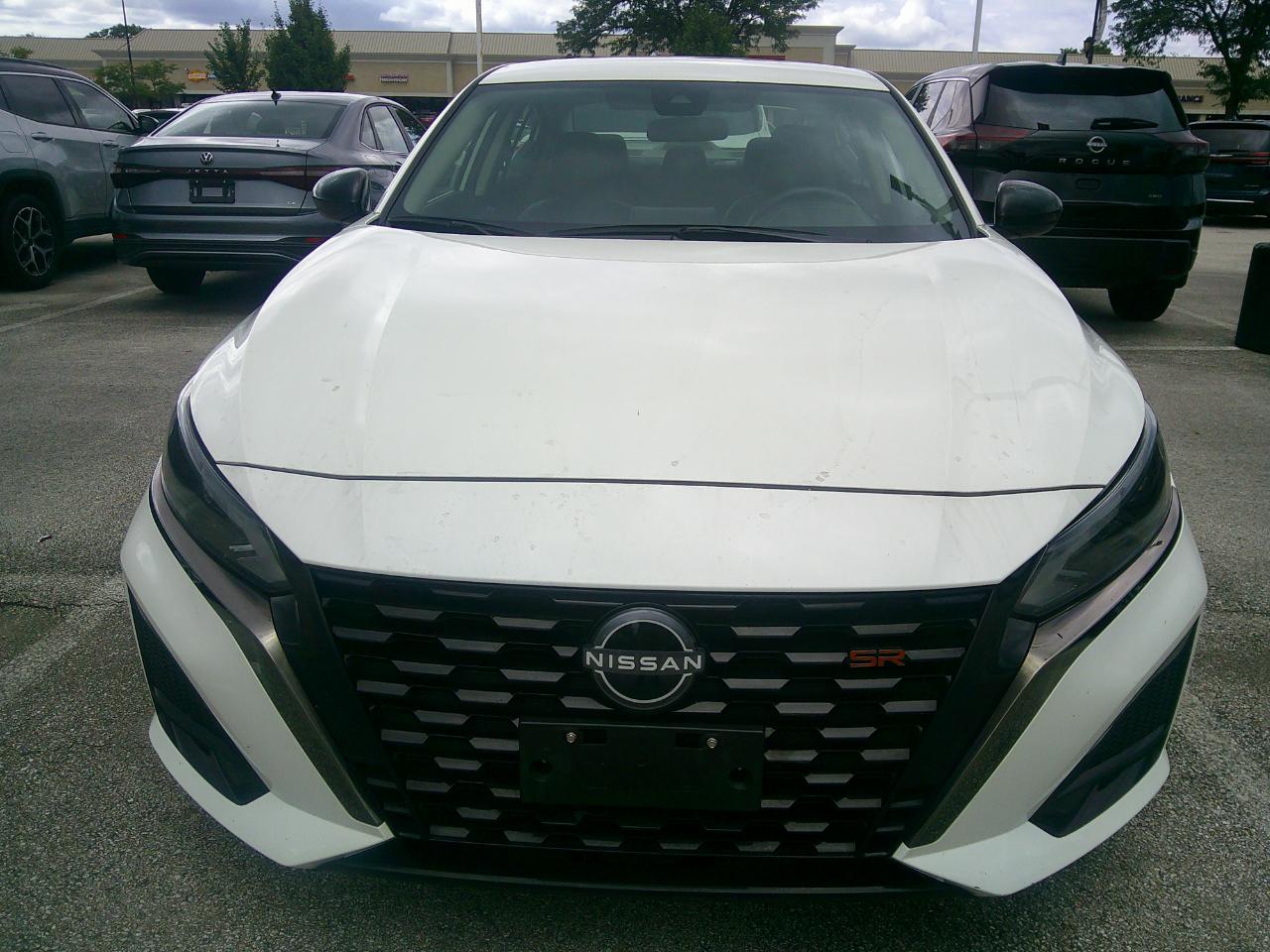 Nissan Altima SR FWD 2025