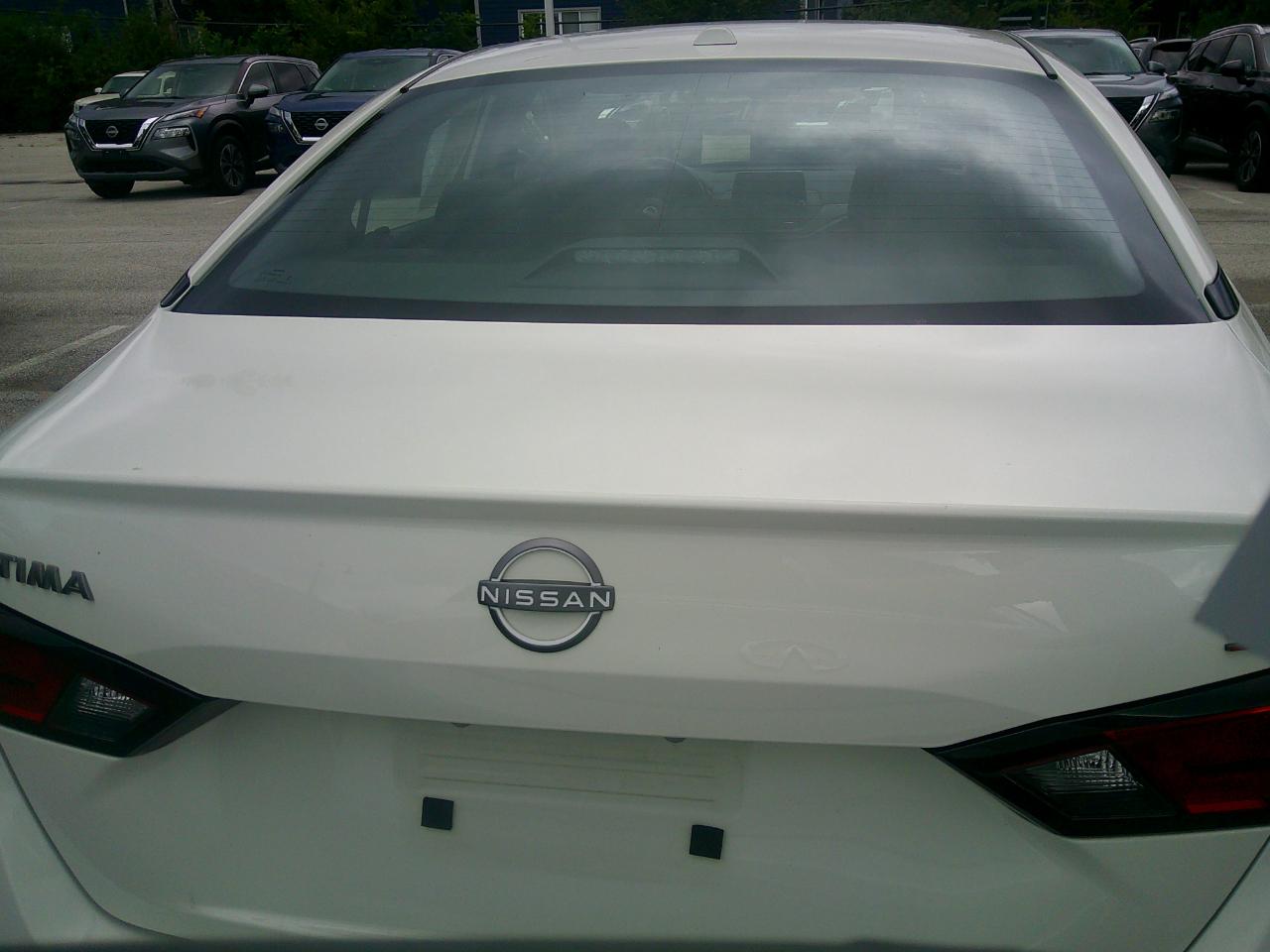 Nissan Altima SR FWD 2025
