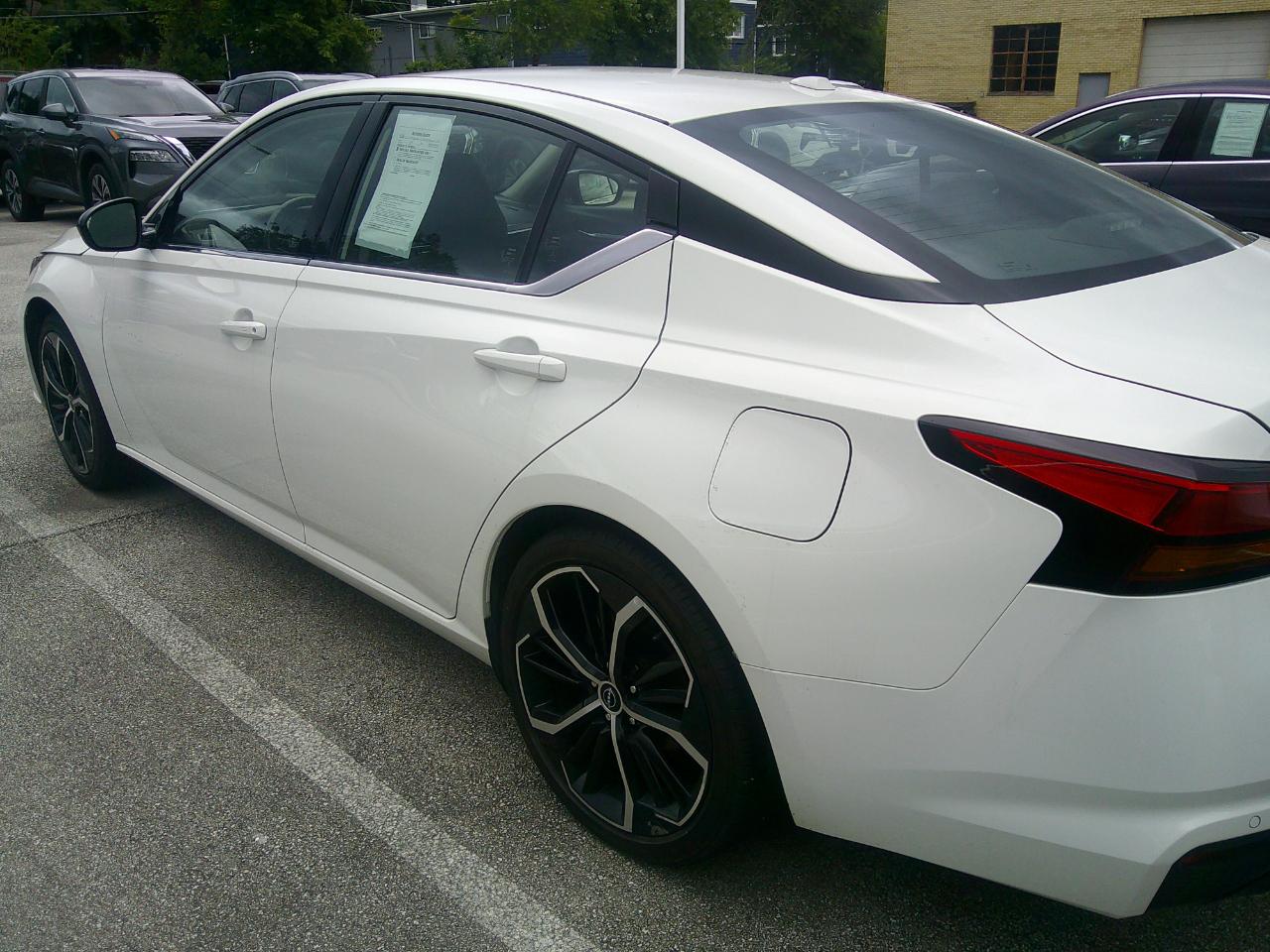 Nissan Altima SR FWD 2025