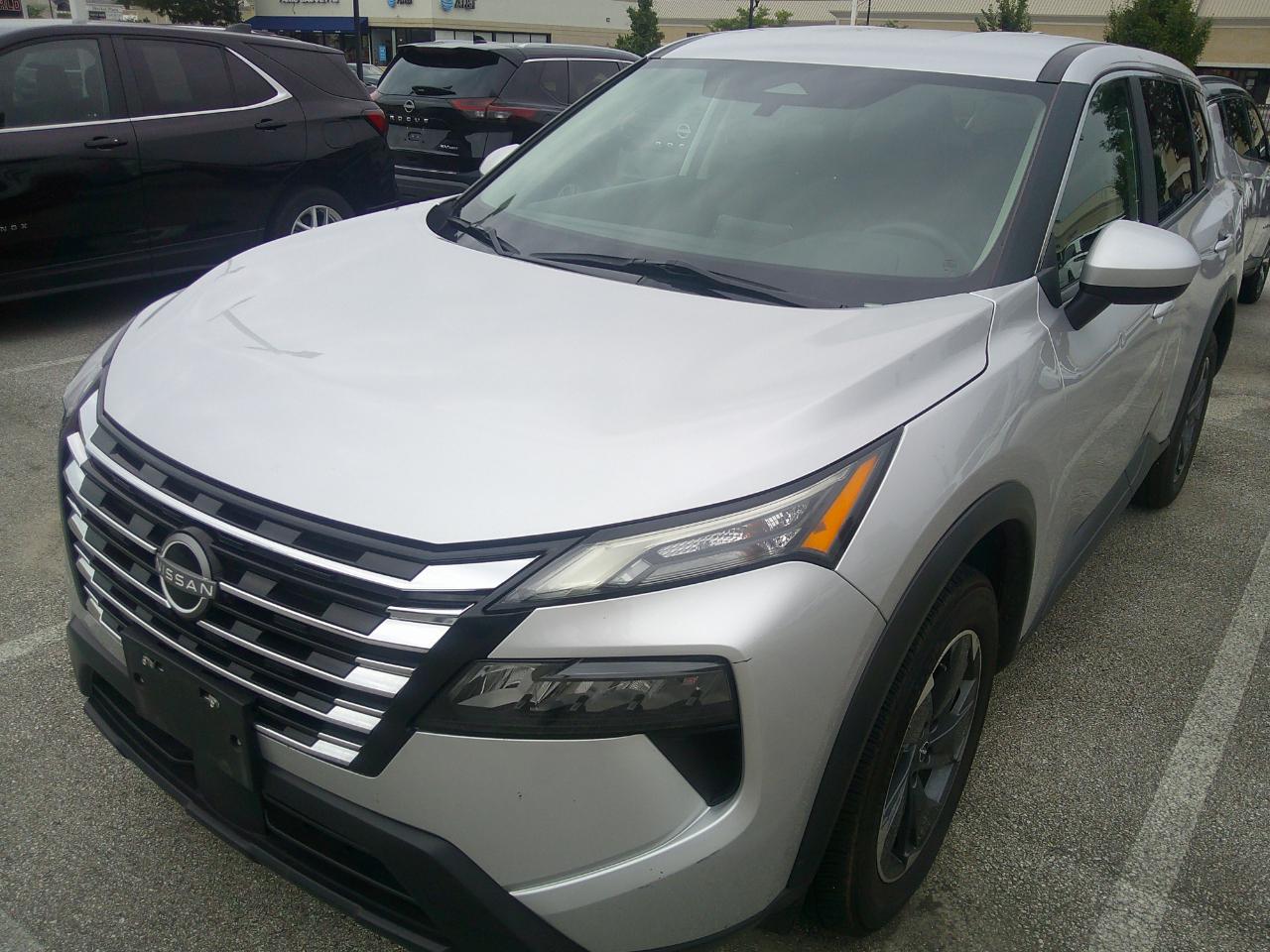 Nissan Rogue FWD SV 2024