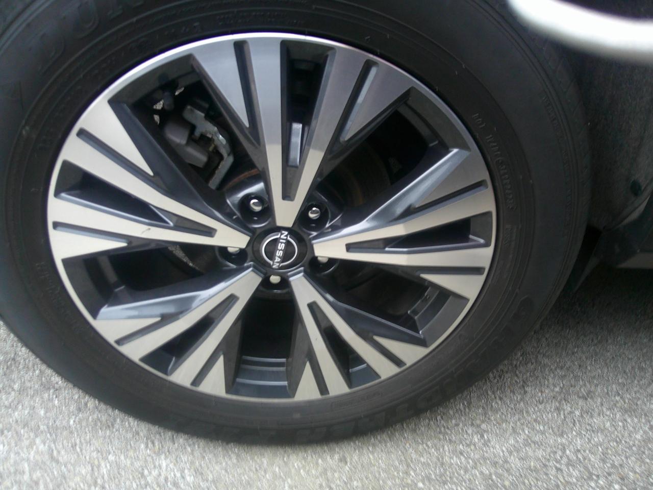 Nissan Rogue AWD SV 2023