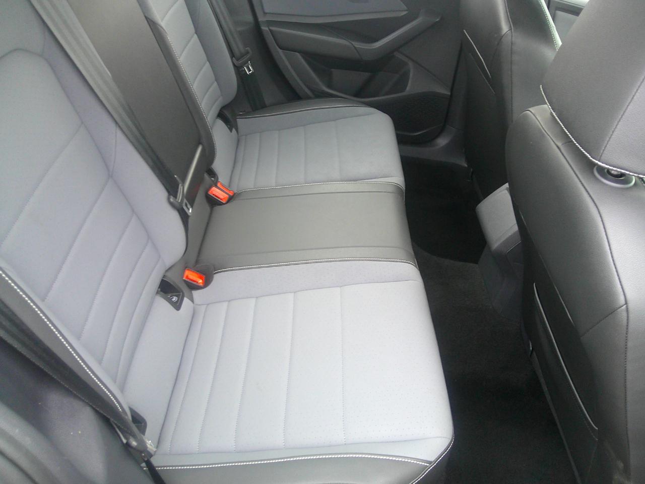 Volkswagen Jetta SE Auto 2025