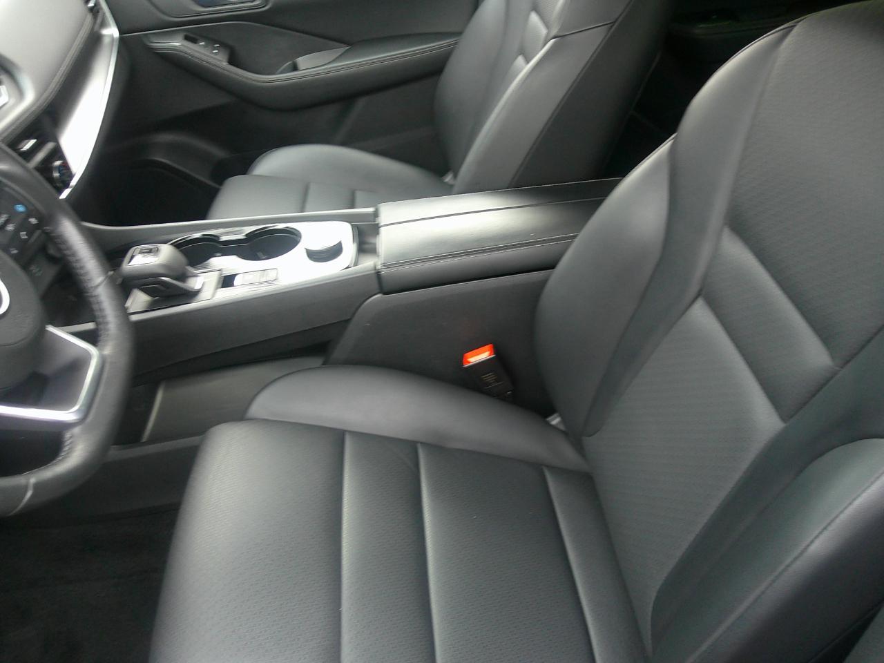 Nissan Rogue AWD SV 2023