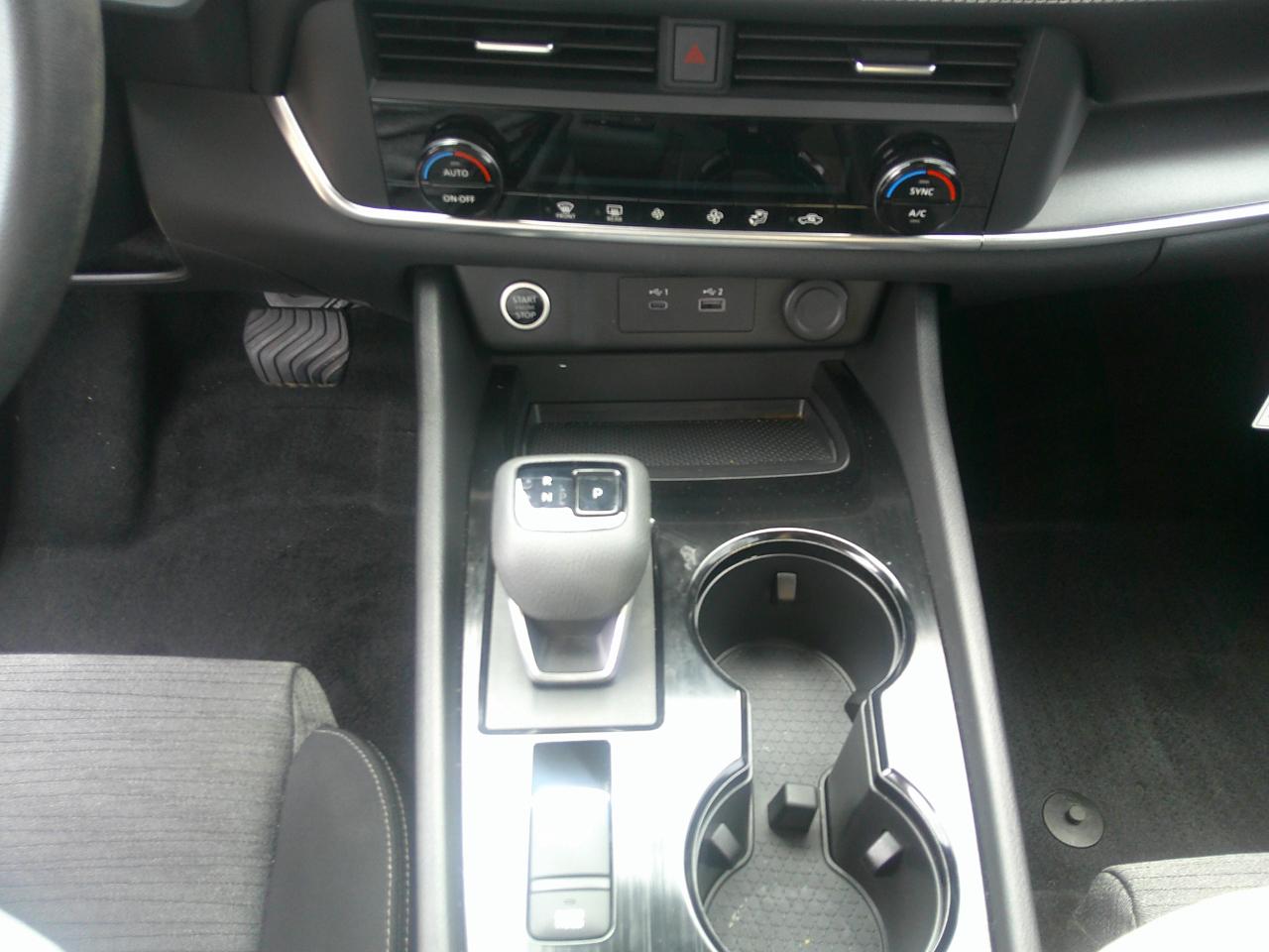 Nissan Rogue AWD SV 2023