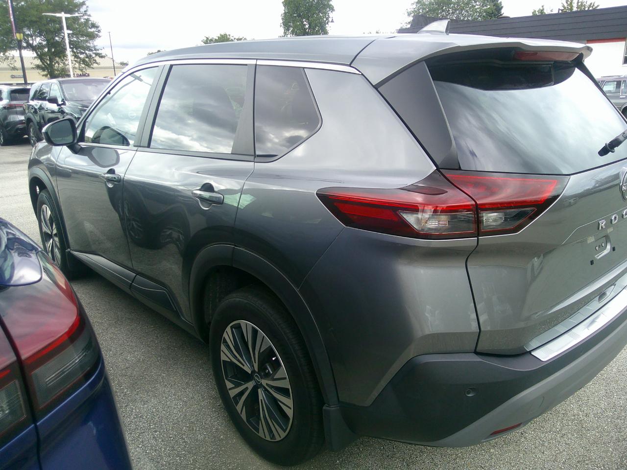 Nissan Rogue AWD SV 2023