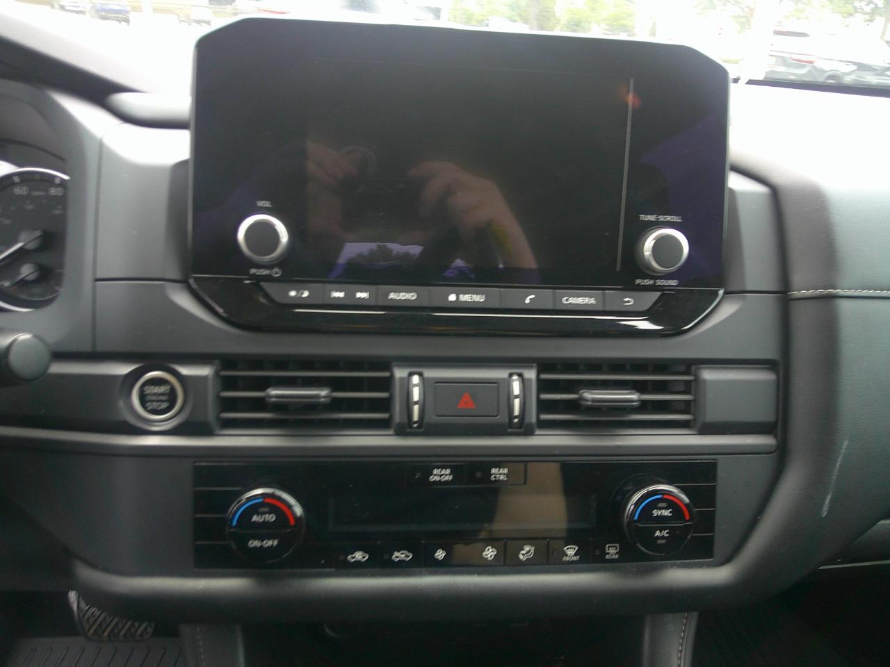 Nissan Pathfinder S 4WD 2023