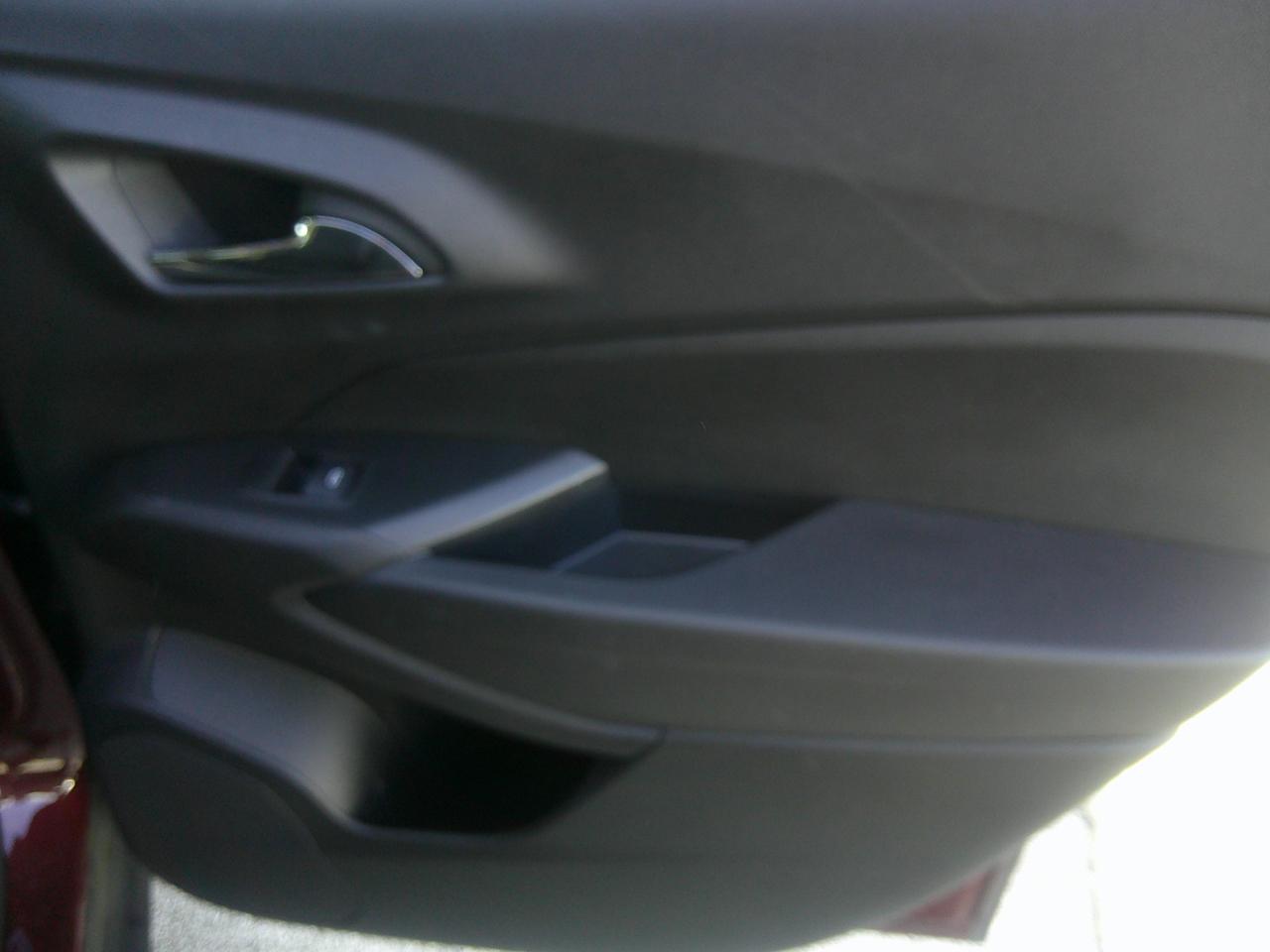 Chevrolet Trax FWD 4dr LT 2025