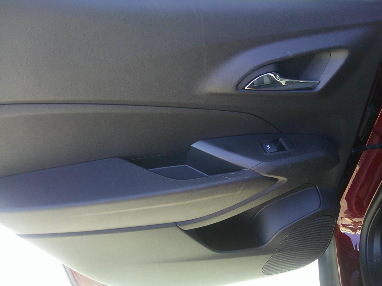 Chevrolet Trax FWD 4dr LT 2025