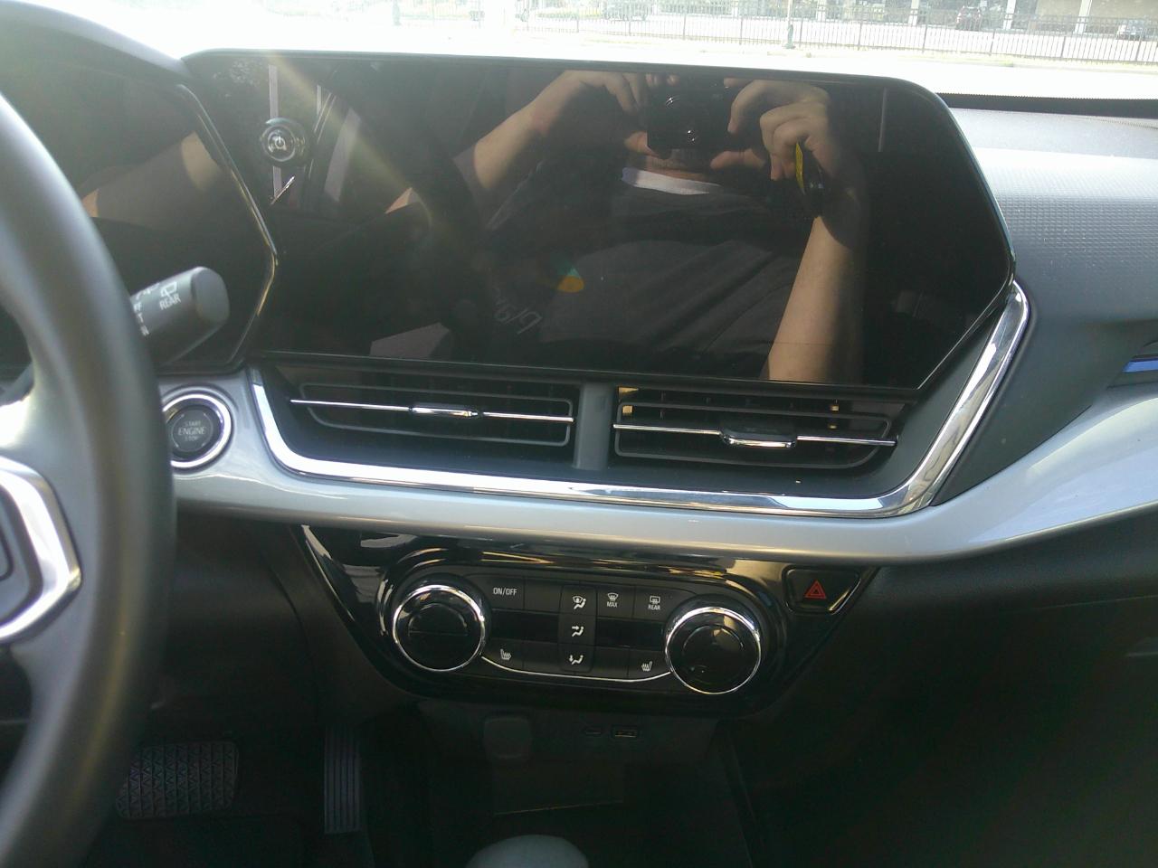 Chevrolet Trax FWD 4dr LT 2025