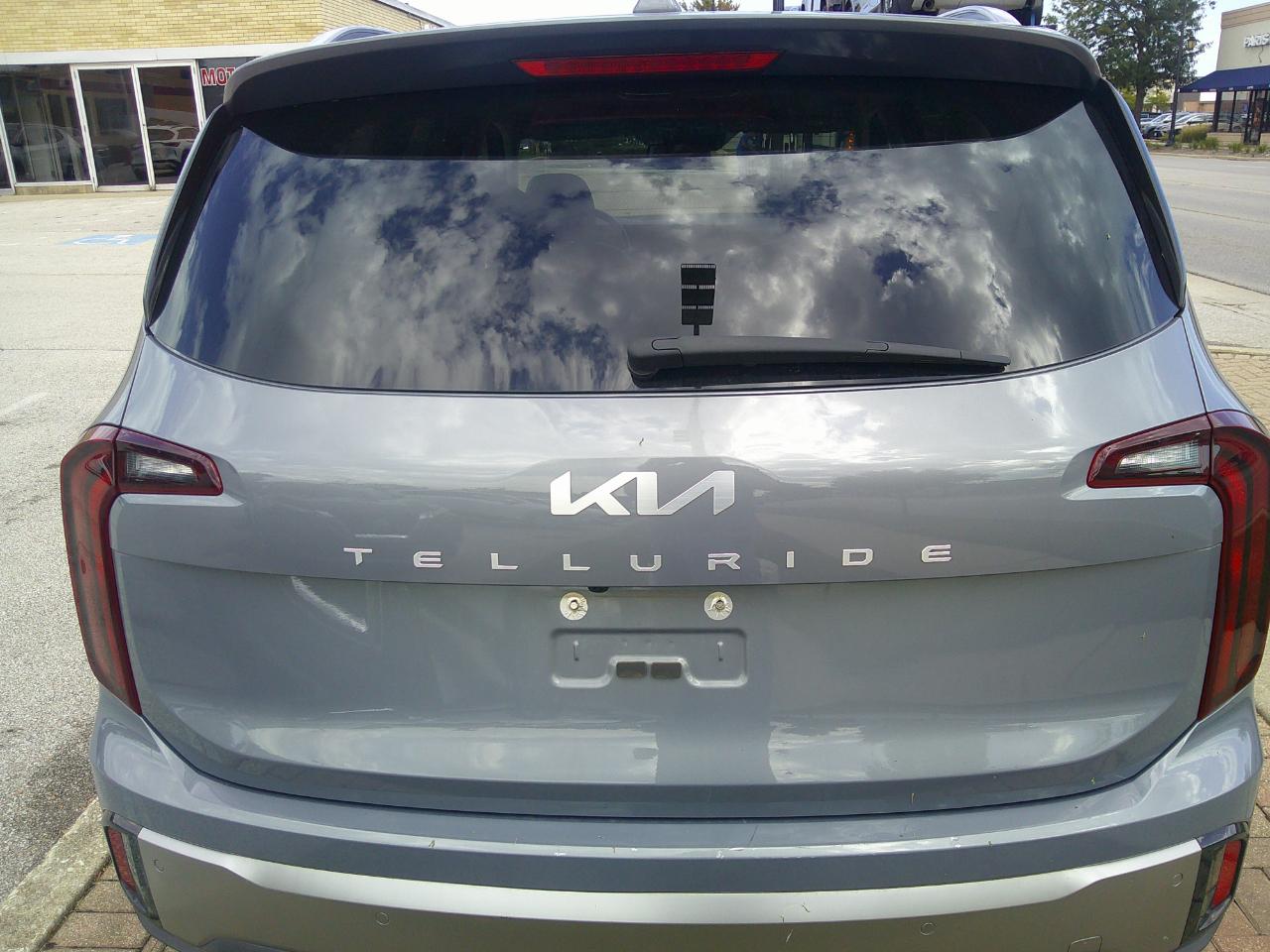Kia Telluride S FWD 2025