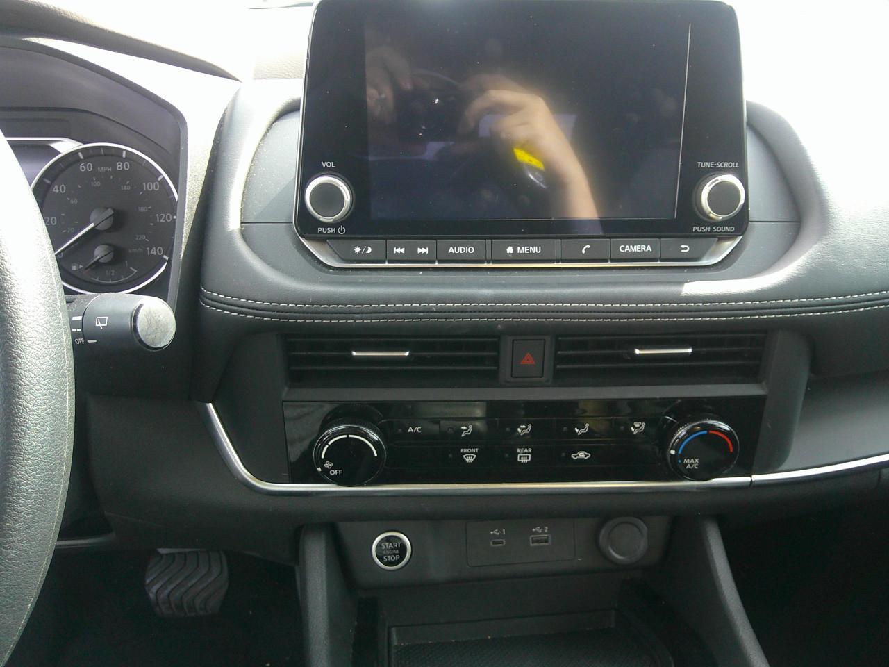 Nissan Rogue AWD SV 2025