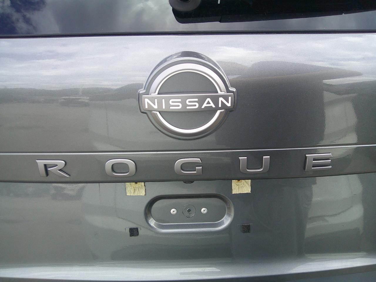 Nissan Rogue AWD SV 2025