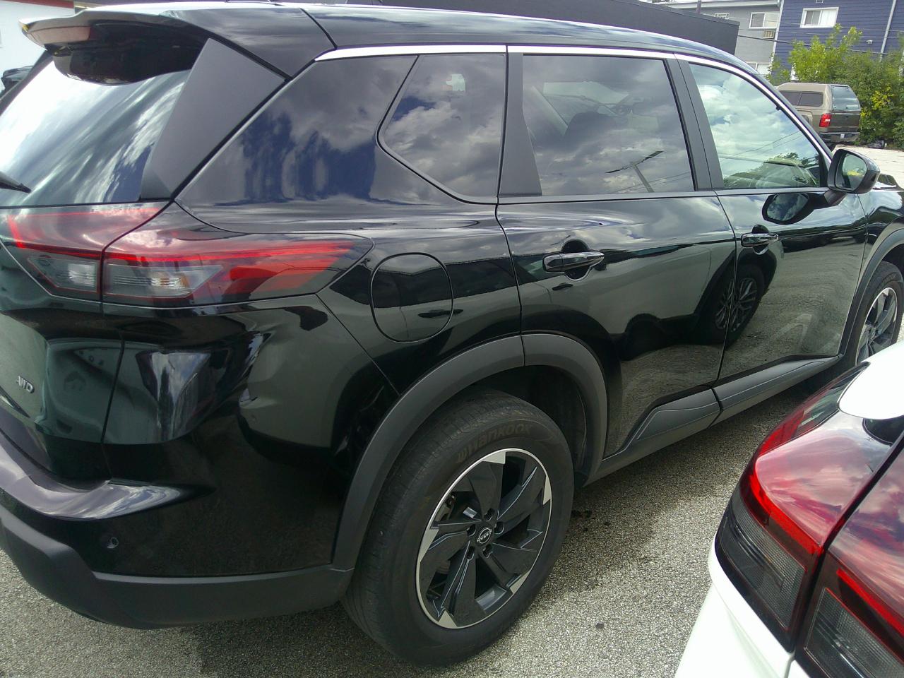 Nissan Rogue AWD SV 2025