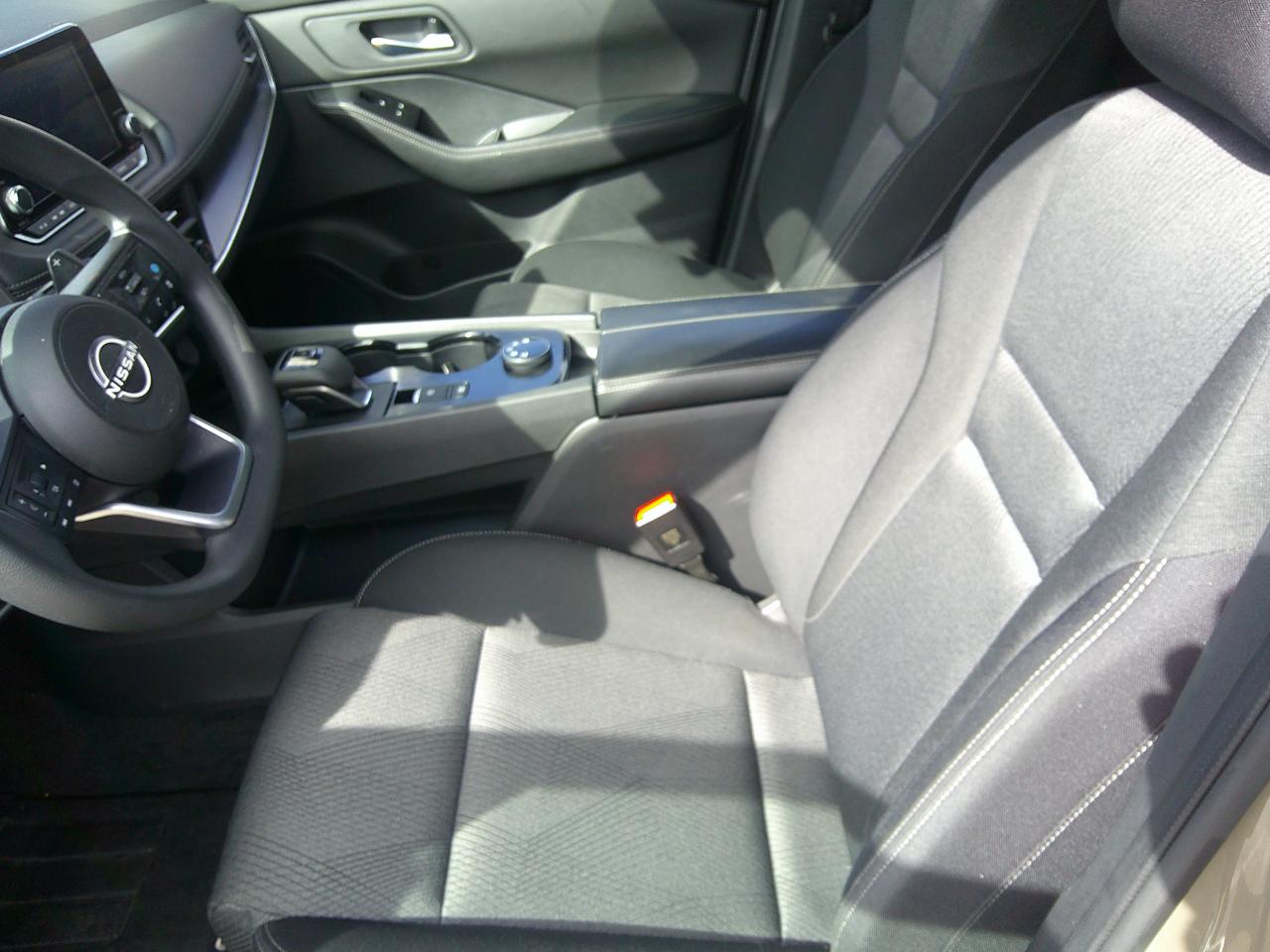 Nissan Rogue AWD SV 2024
