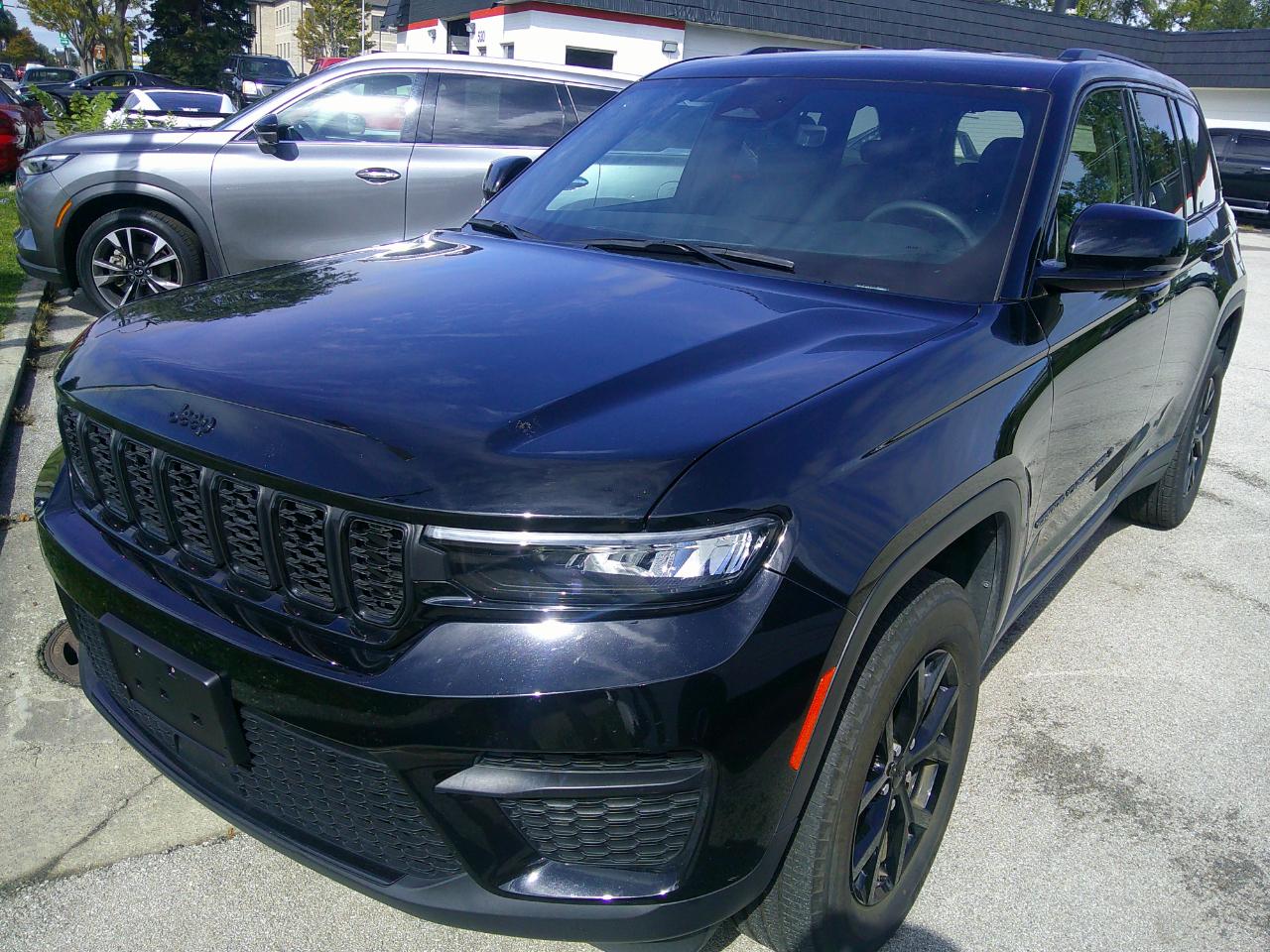 Jeep Grand Cherokee Altitude 4x4 2025