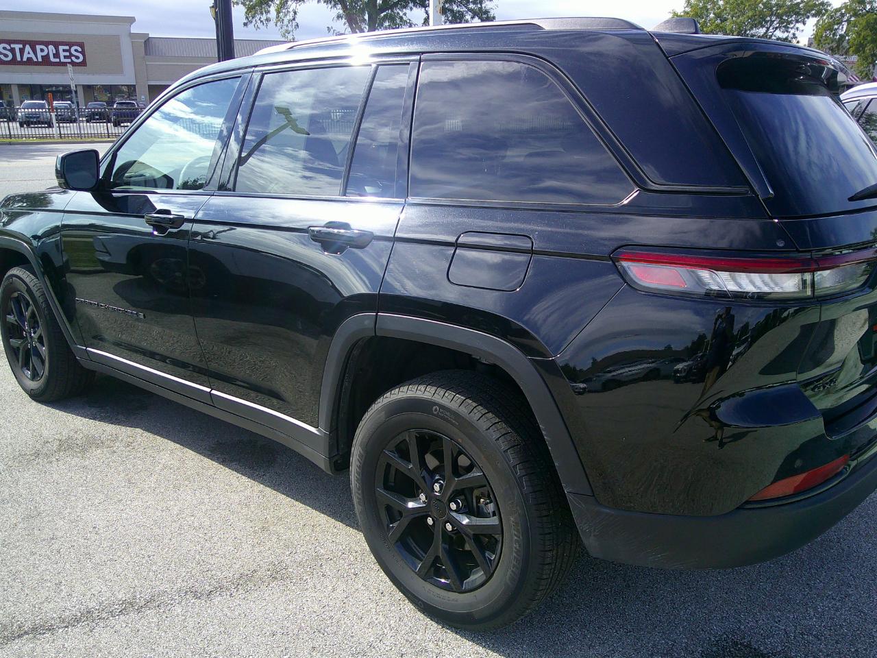 Jeep Grand Cherokee Altitude 4x4 2025