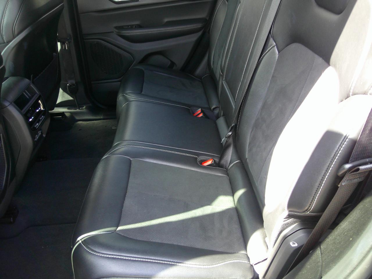 Jeep Grand Cherokee Altitude 4x4 2025