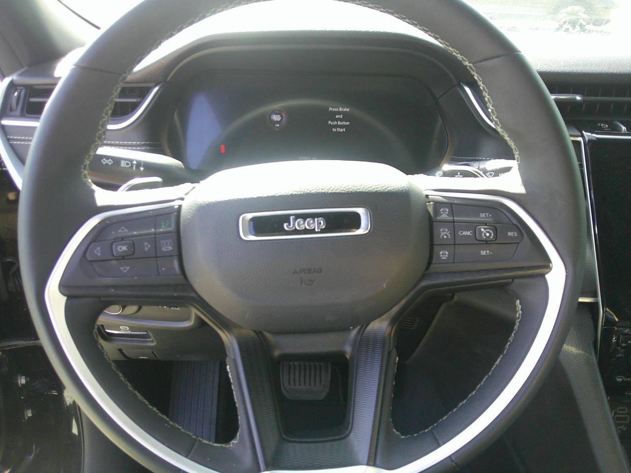 Jeep Grand Cherokee Altitude 4x4 2025