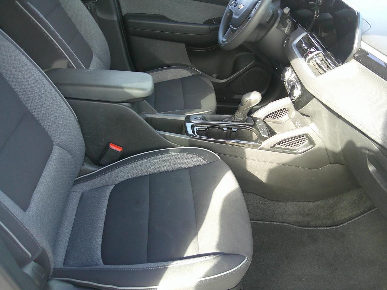 Chevrolet Blazer FWD 4dr LT w/2LT 2025