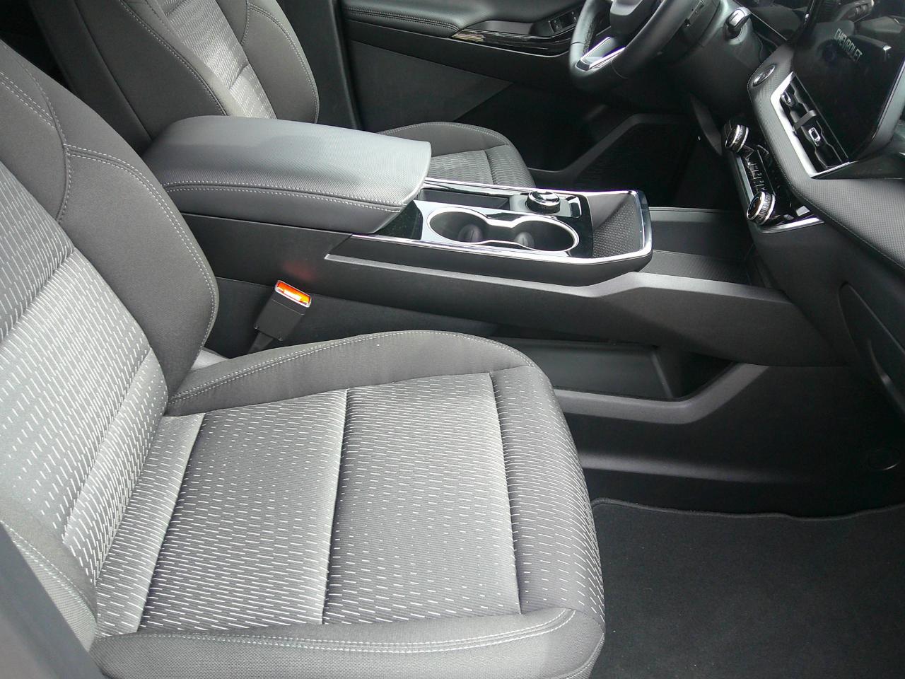 Chevrolet Equinox FWD 4dr LT w/1LT 2026