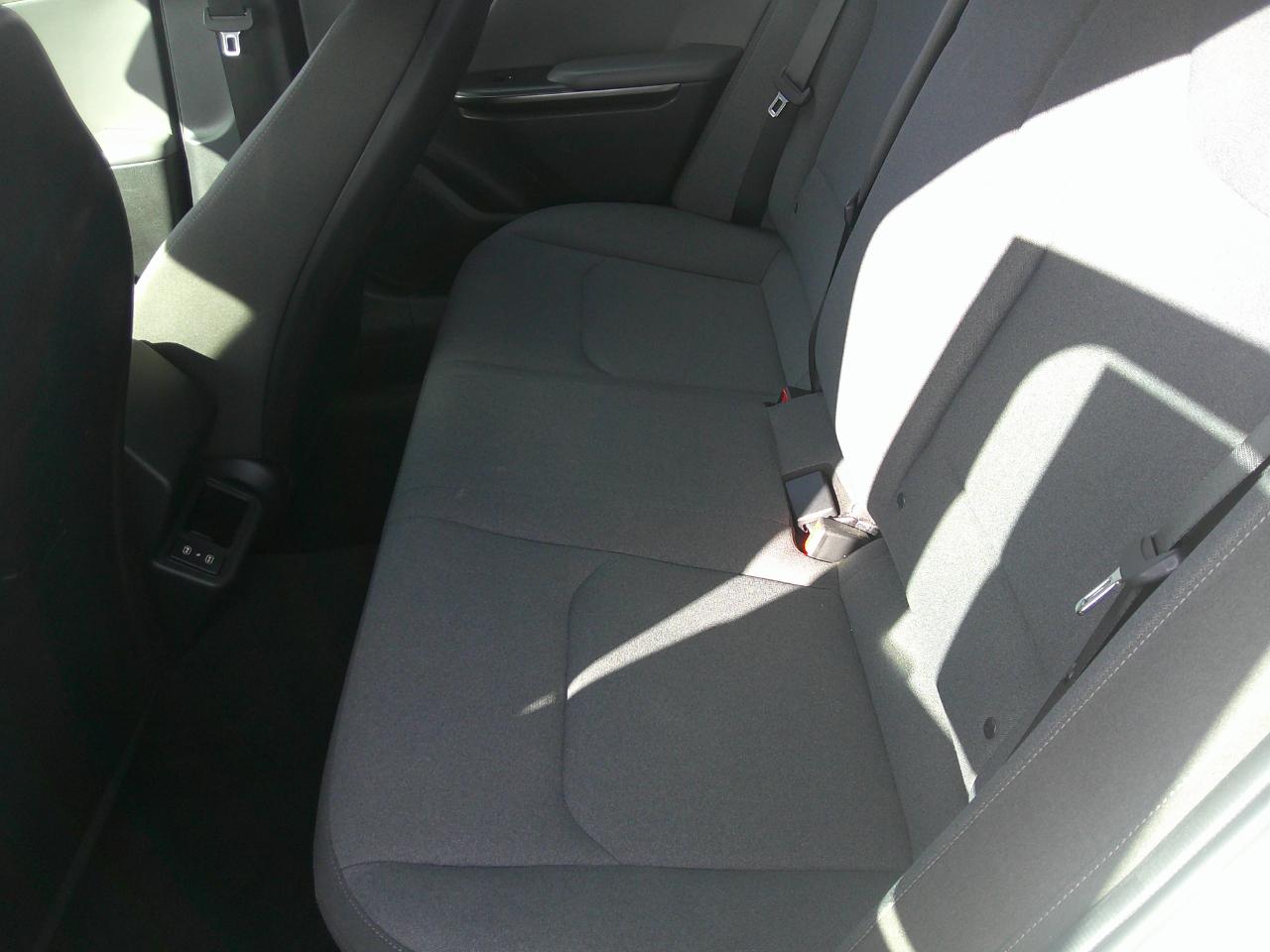 Kia K4 LXS FWD 2025