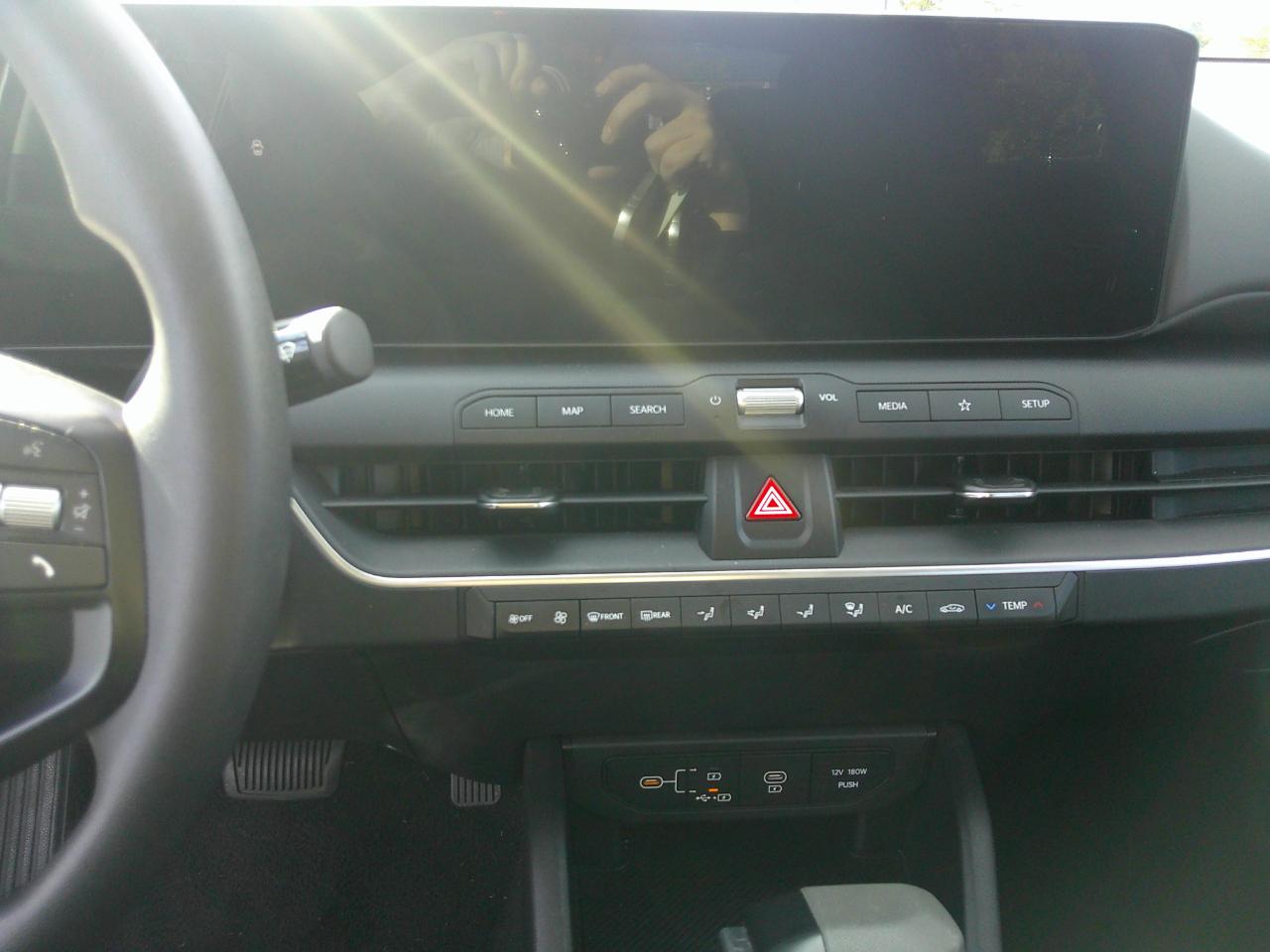Kia K4 LXS FWD 2025