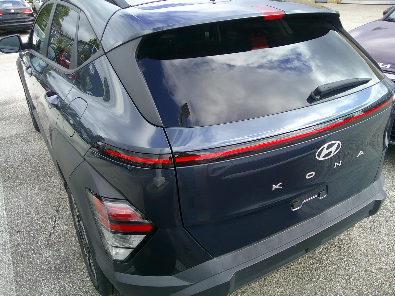 Hyundai Kona SEL FWD 2025