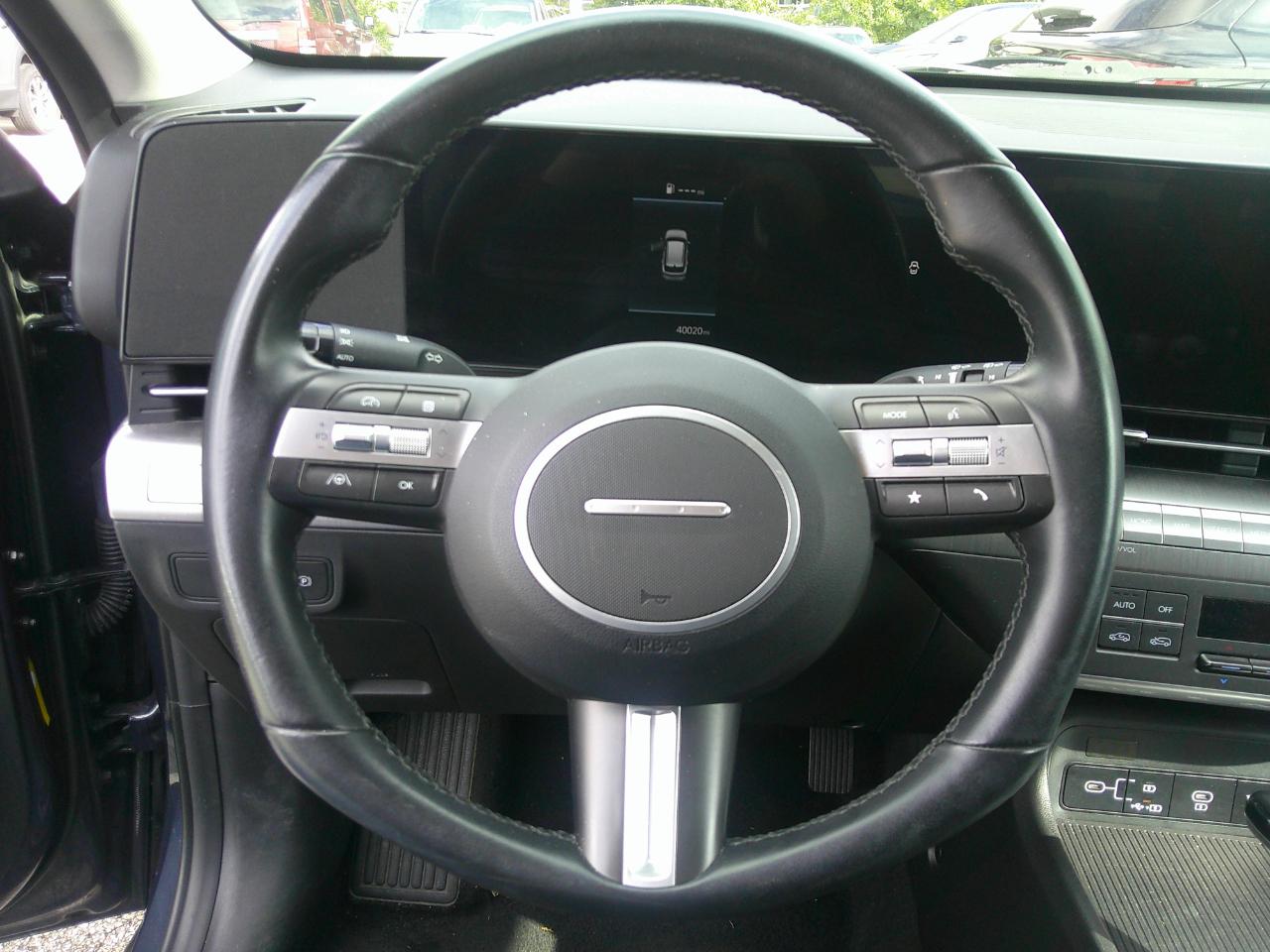 Hyundai Kona SEL FWD 2025
