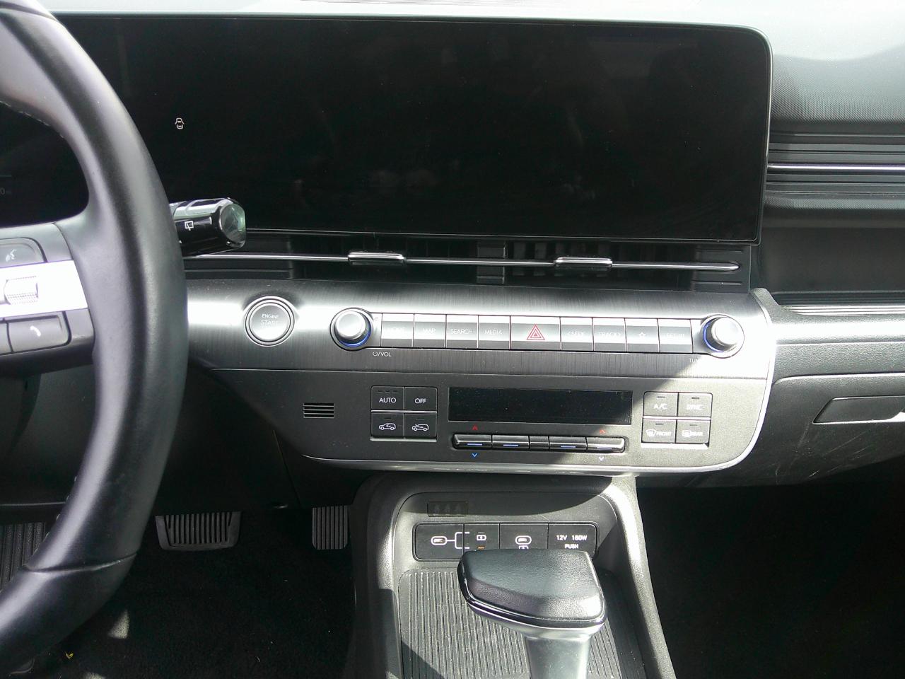 Hyundai Kona SEL FWD 2025