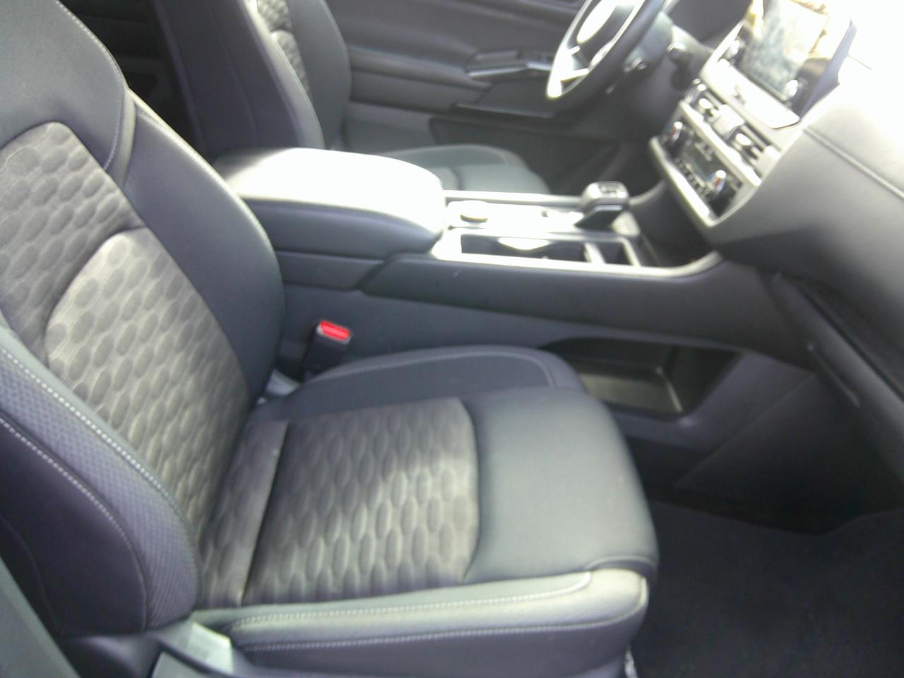 Nissan Pathfinder S 4WD 2024